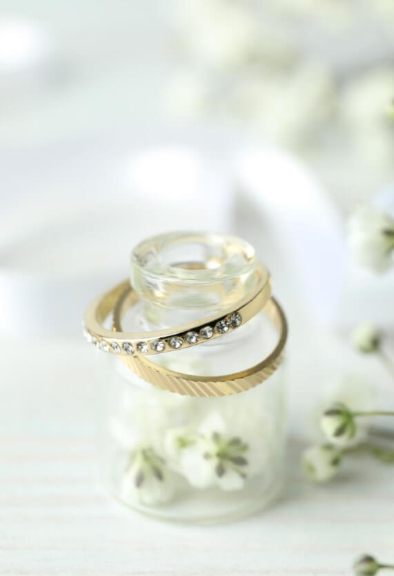 Wedding Accessories With Wedding Rings